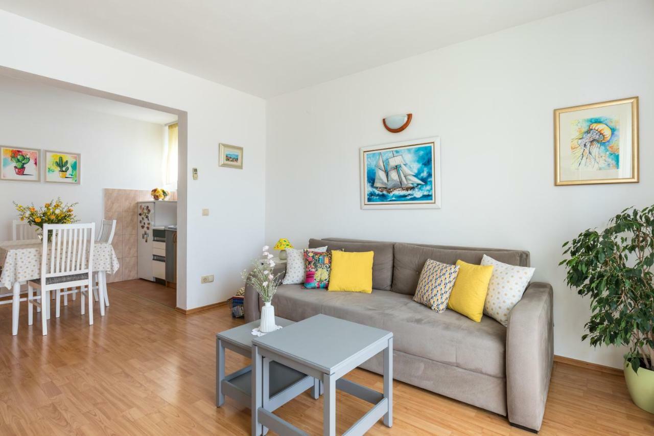 Apartments Rogulj Trogir Extérieur photo