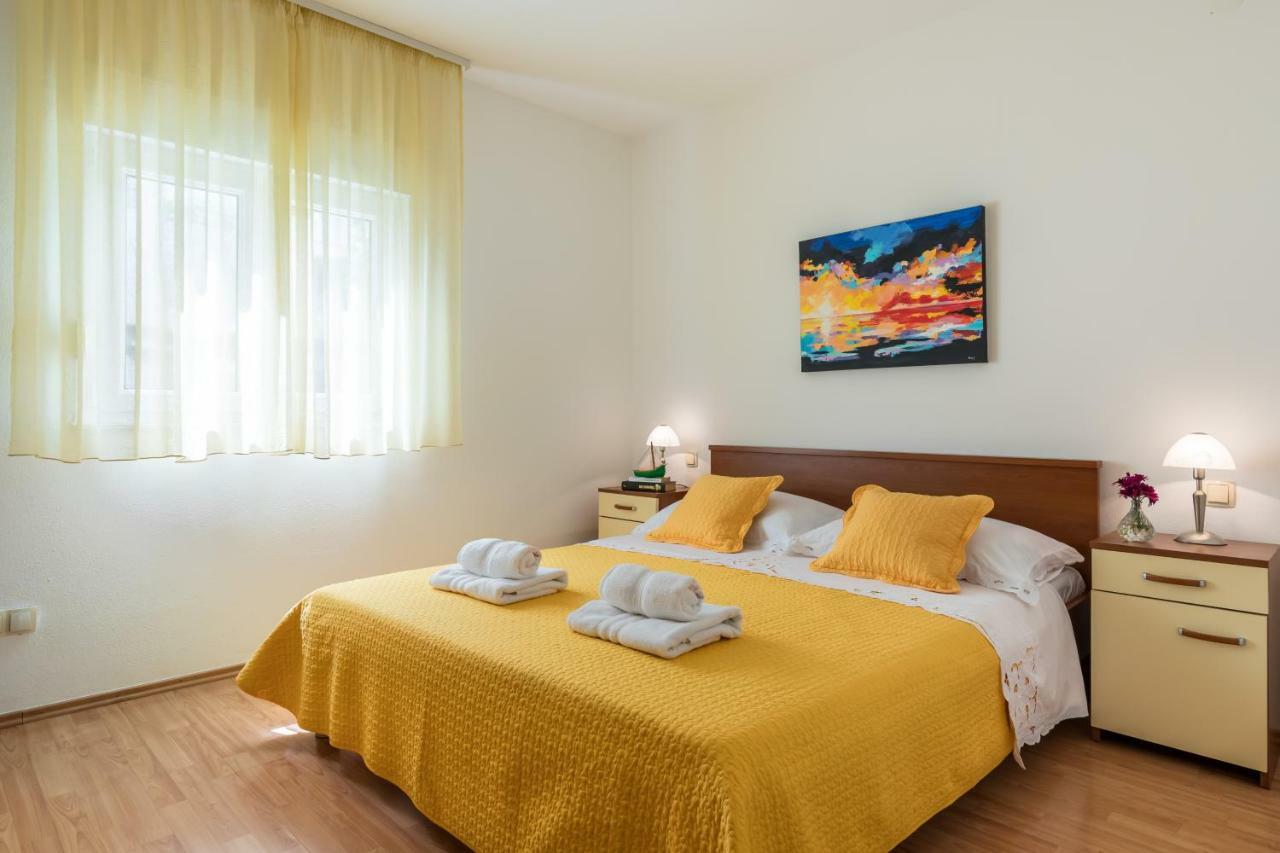 Apartments Rogulj Trogir Extérieur photo